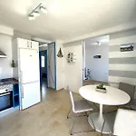 アパート Eco House Golfinhos コラレホ